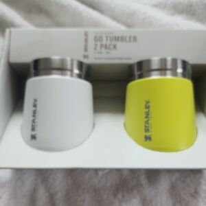Stanley Go Tumbler Duo - Bright White and Sunny Yellow